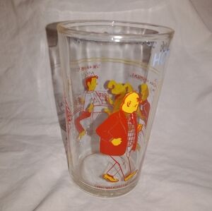 Vintage Archie Comic Hot Dog Goes To School Collector Glass